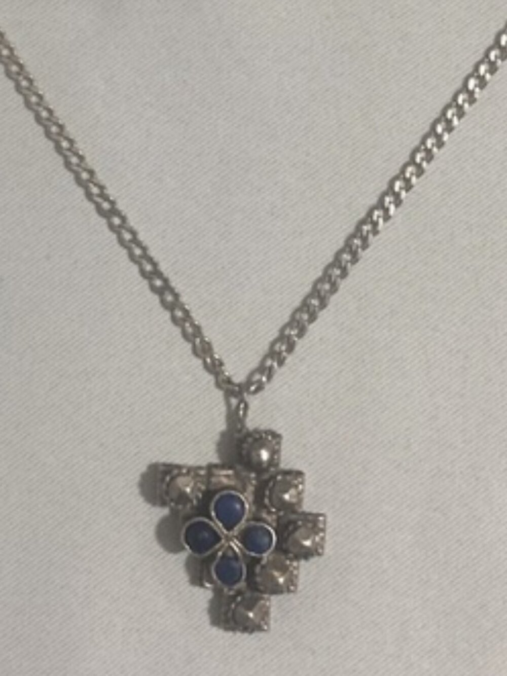 Sterling Silver Flat Chain Link Necklace w Blue Gem Stone/Silver Ball Pendant